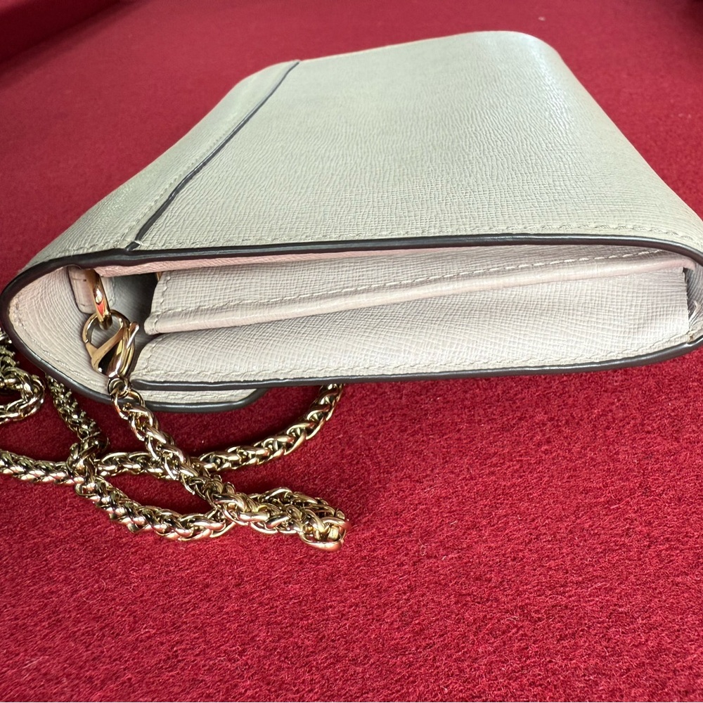 Furla Cream Crossbody Bag with Gold Chain - Picture 6 of 14